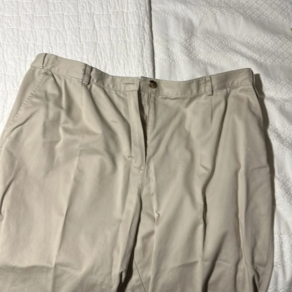 Women's Perfect Fit Pants, Cropped khaki - Picture 3 of 4